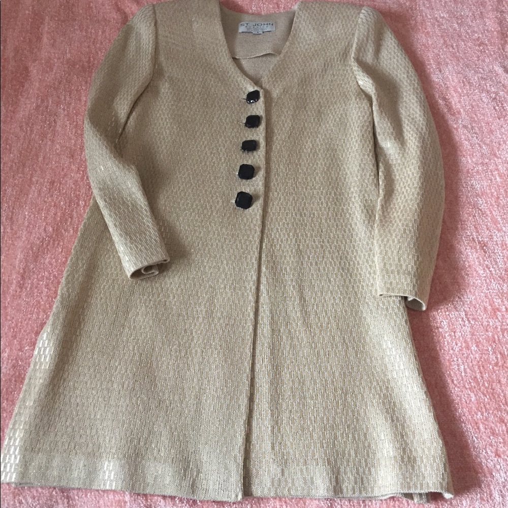 St. John top